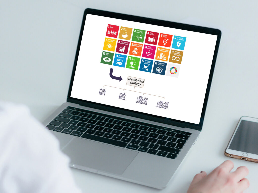Presentation of a sustainability and ESG strategy example based on the derivation from the UN SDGs
