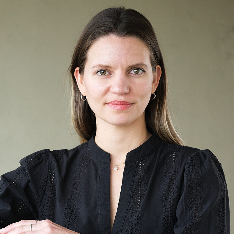 Portrait, Women, black blouse, Marie Strehler