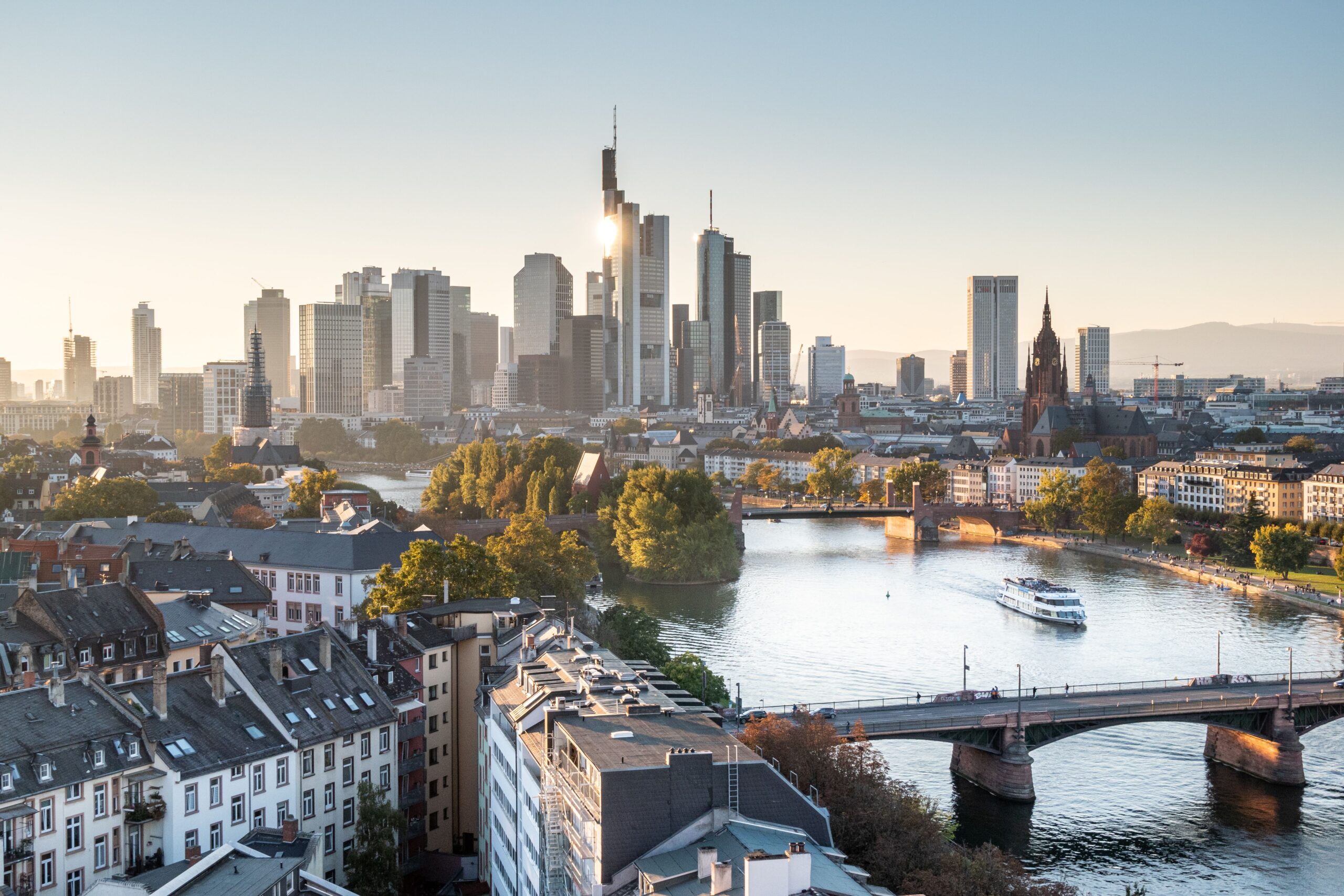 Comment le label ISR peut soutenir la valorisation de votre parc immobilier ? Wüest Partner